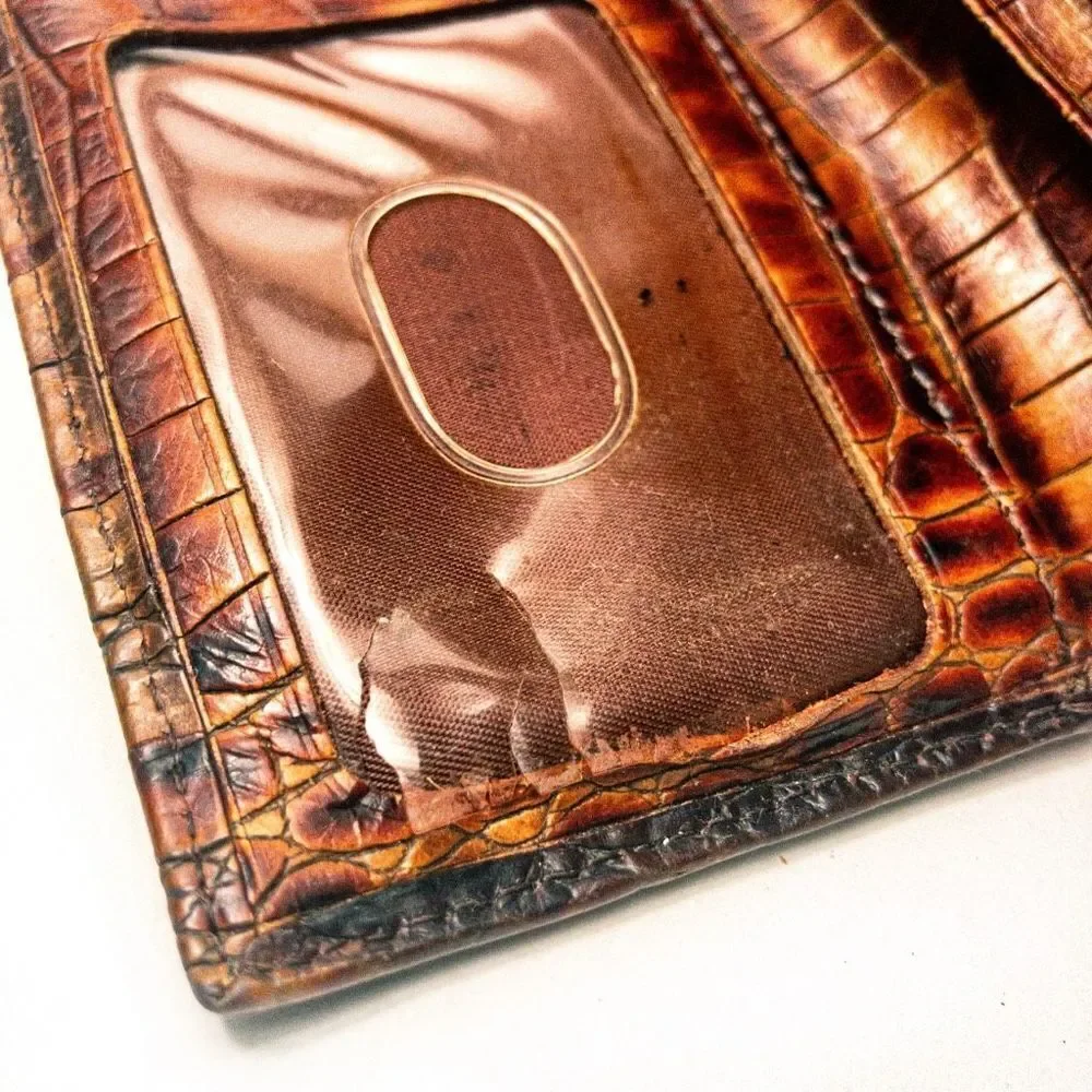 VTG Brahmin Pecan Melbourne Leather Trifold Wallet